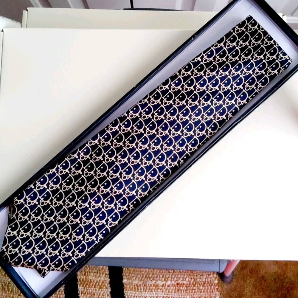Christian Dior silk necktie